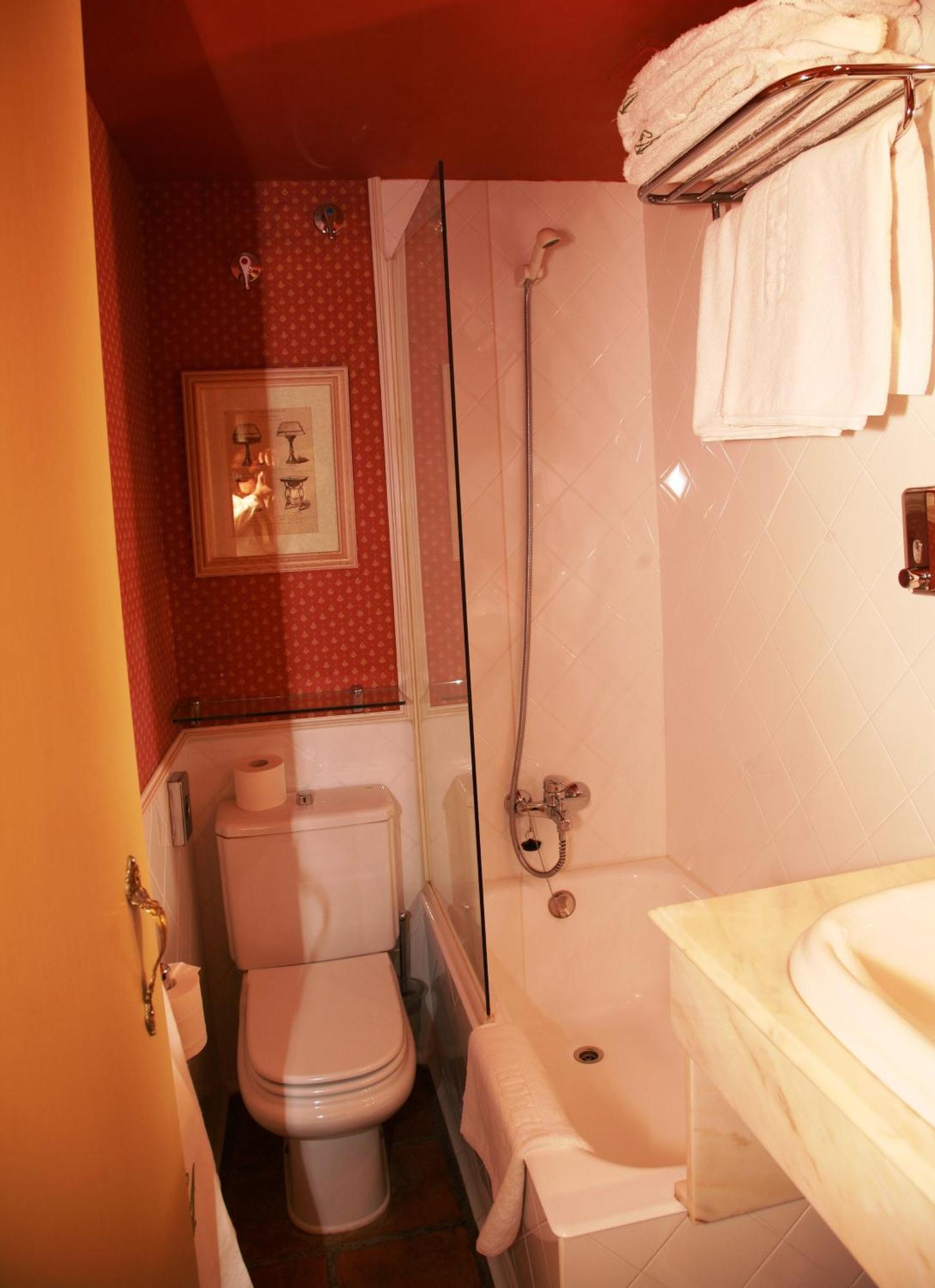 Hotel Almud Sallent de Gállego الغرفة الصورة
